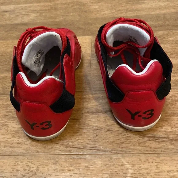 Adidas colab Y-3 × Yohji Yamamoto. In EUC! Men’s 5/Women’s 7. - Picture 3 of 10